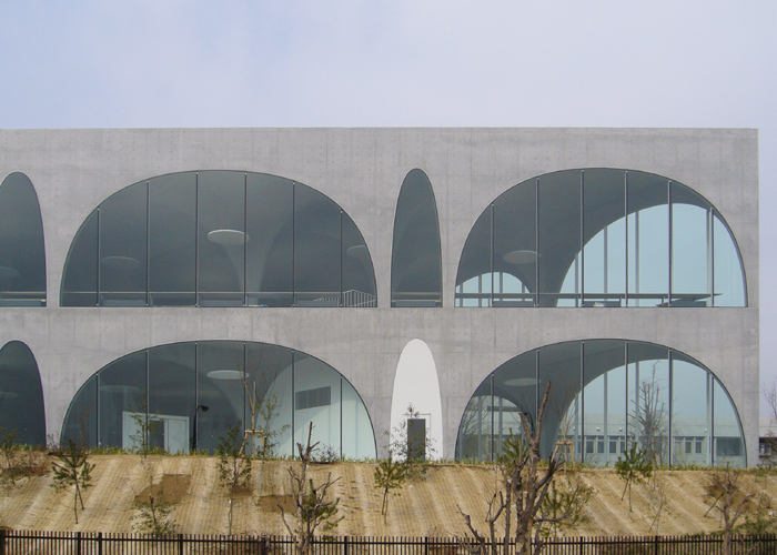 Tama Art University New Library/Toyo Ito