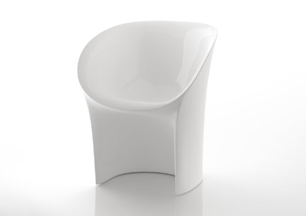 サムネイル:吉岡徳仁がMOROSOのためにデザインした椅子