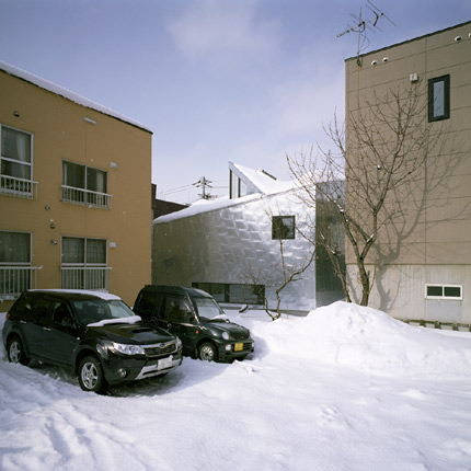 サムネイル:堀尾浩 / 堀尾浩建築設計事務所が設計した住宅「空方の家」