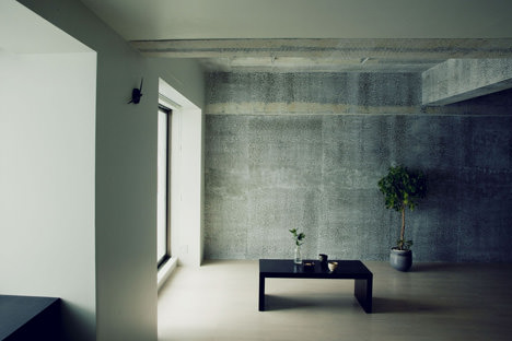 サムネイル:田中亮平 / G architects studioによる「pRC painting studio」