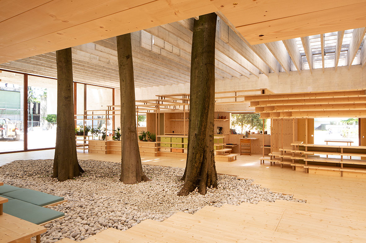 第3回ヴェネツィア・ビエンナーレ国際建築展の公式カタログ ヴェネチア・ビエンナーレ国際建築展が2025年に開催 日本館展示の