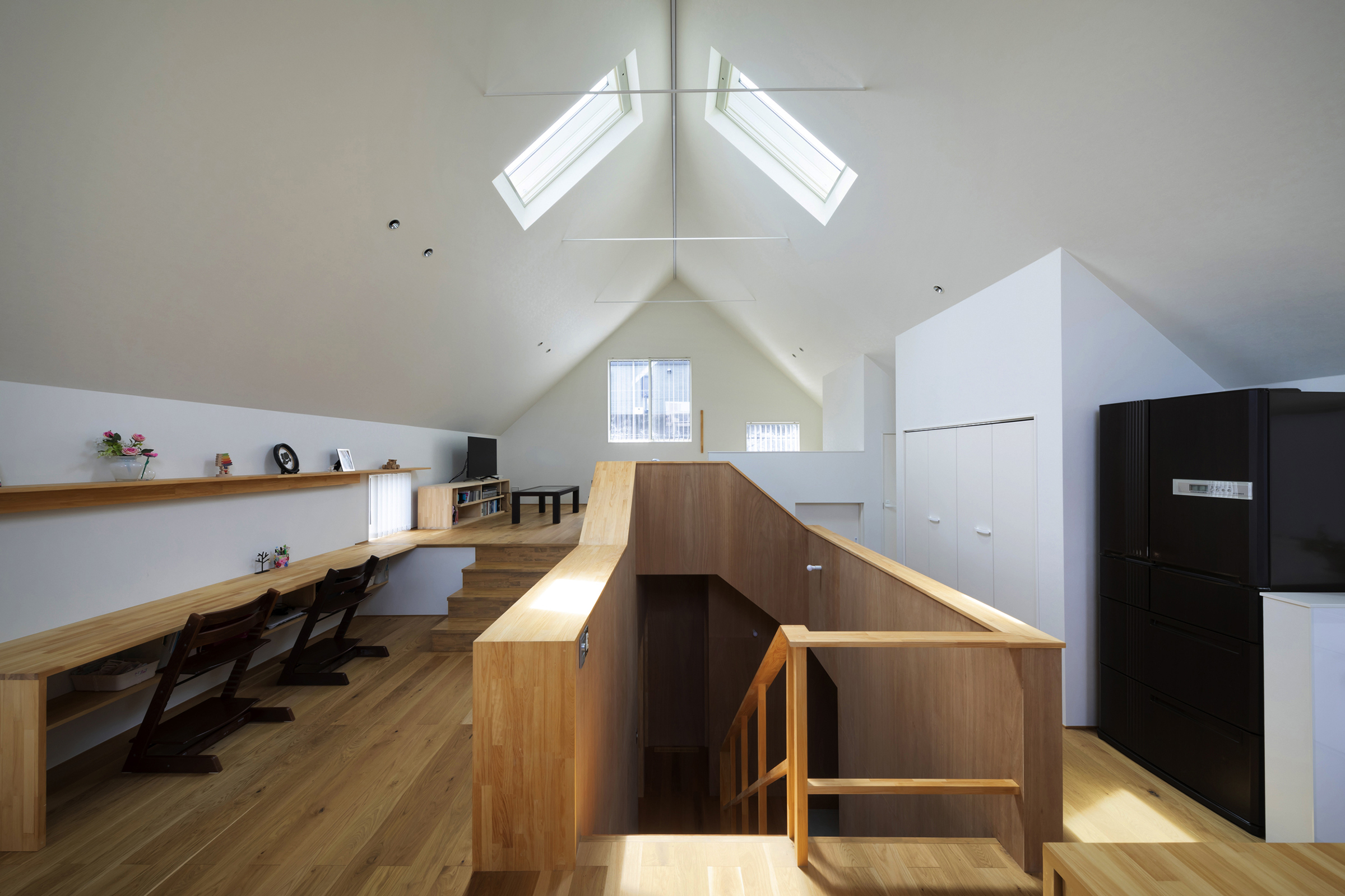 井上亮＋吉村明 / Inoue Yoshimura studioによる、神奈川・川崎市の