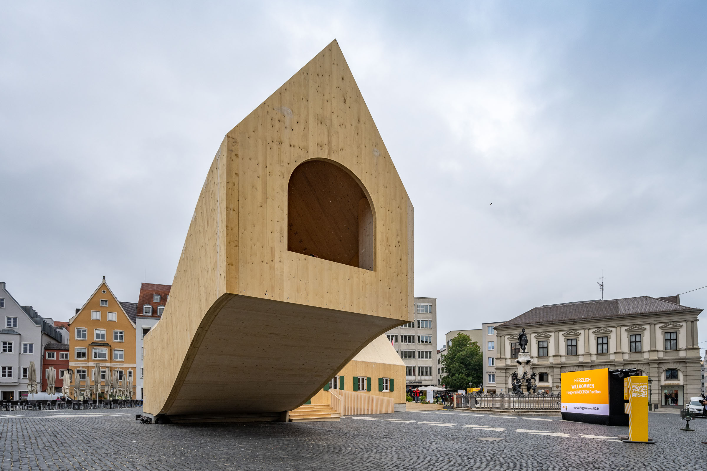 MVRDVによる、ドイツ・アウクスブルクのパヴィリオン「Fuggerei