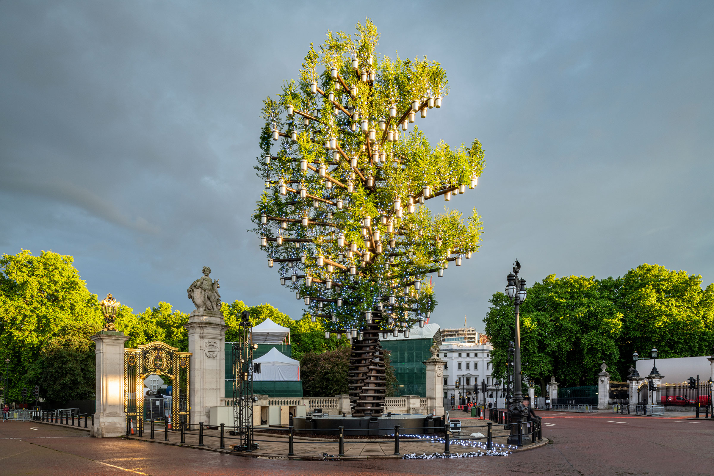 ヘザウィック・スタジオによる、イギリス・ロンドンの「Tree of Trees