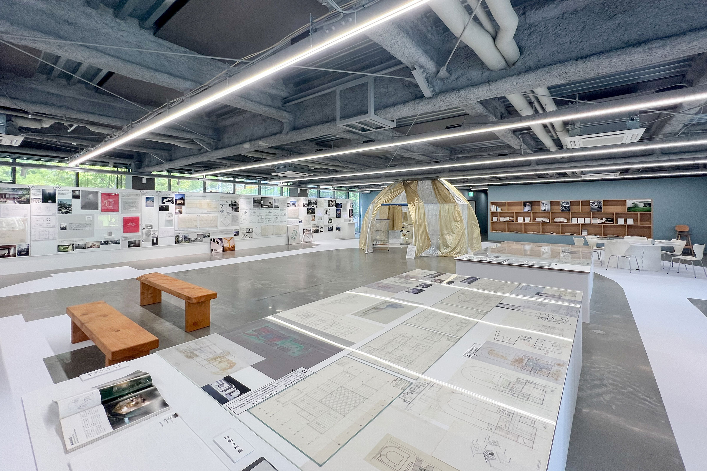 伊東豊雄の、芝浦工業大学での展覧会「伊東豊雄の挑戦1971-1986