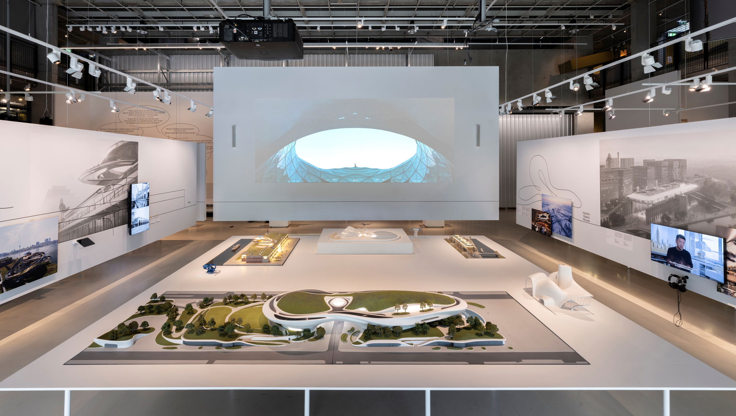MARK Another Architecture 建築・インテリアデザイン ニュース】MADのマ・ヤンソンによる建築展「建築と感情」がオランダで