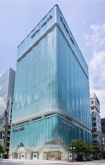 ニュース】青木淳のファサードデザインによる「ティファニー 銀座」が