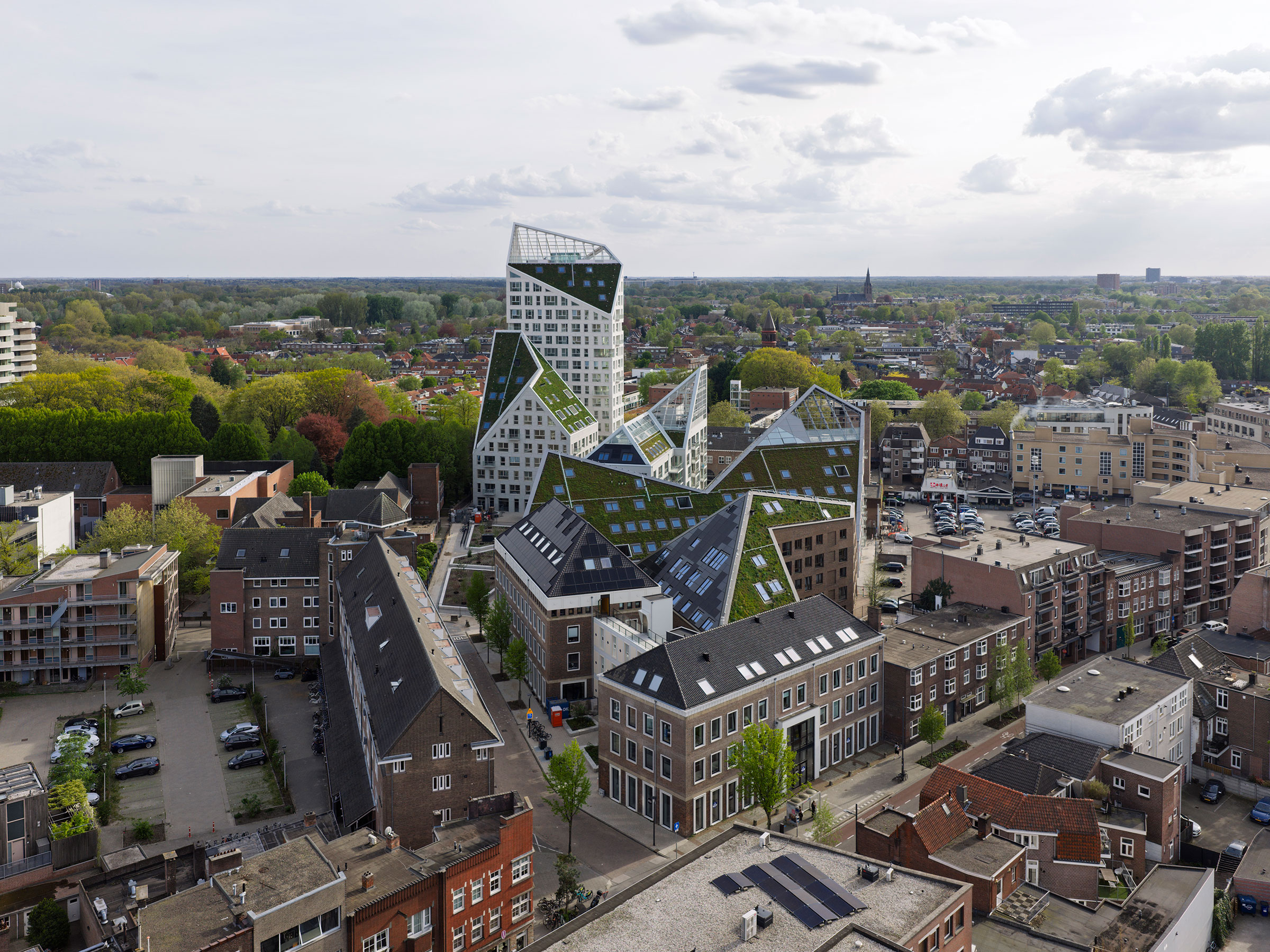 ニュース】MVRDVの設計で、オランダの集合住宅「Nieuw Bergen」が完成